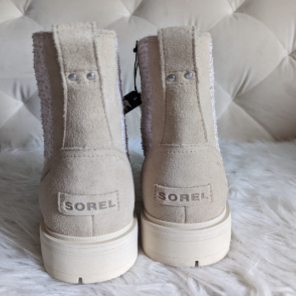 Sorel Boots - Picture 7 of 16